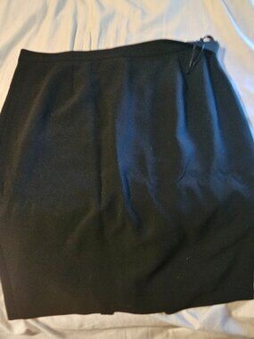 Jones New York Black Skirt with Back Slit